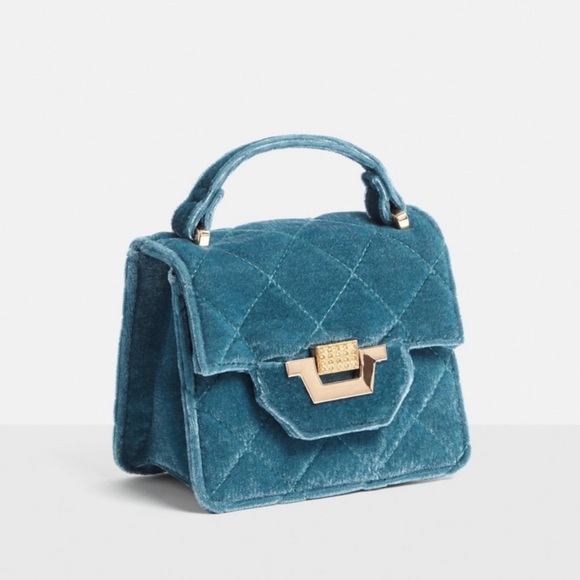 NWT MISSGUIDED Micro Mini Velvet Quilted Handbag - Picture 1 of 5